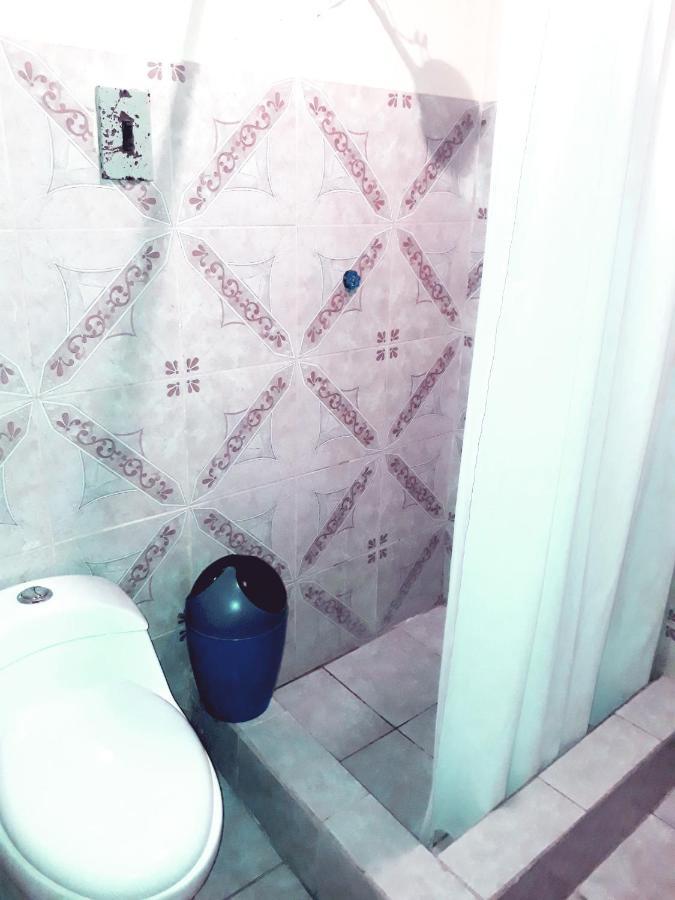 Hotel Ideal, Your House In קצאלטננגו מראה חיצוני תמונה